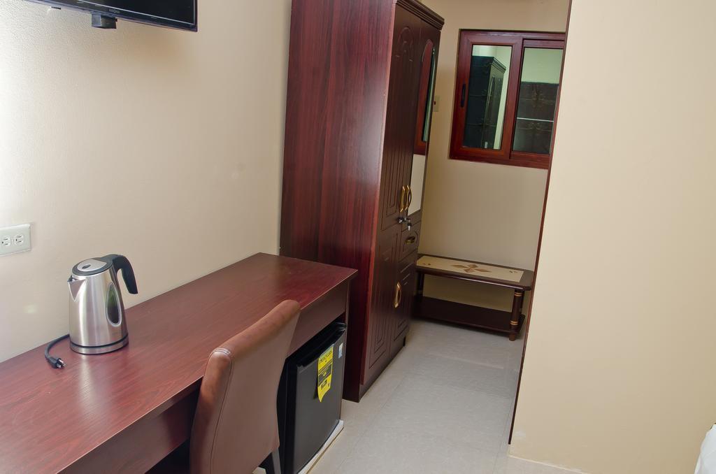 Grand Diamond Hotel Trinidad Piarco Eksteriør bilde